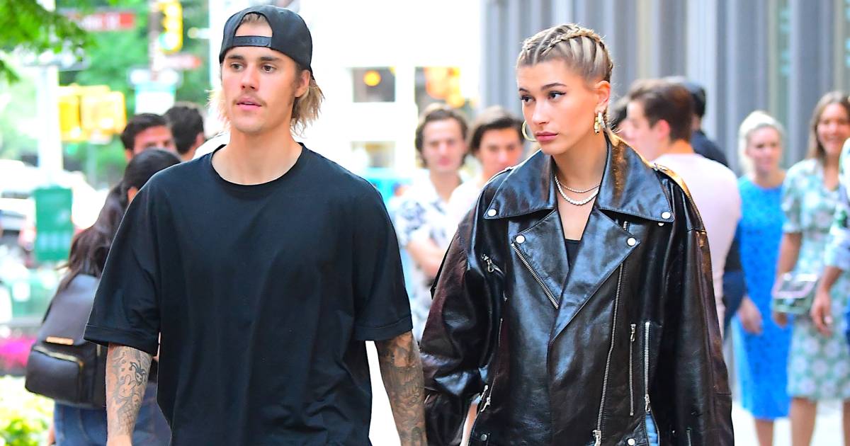 Justin Bieber and Hailey Baldwin Hold Hands in NYC