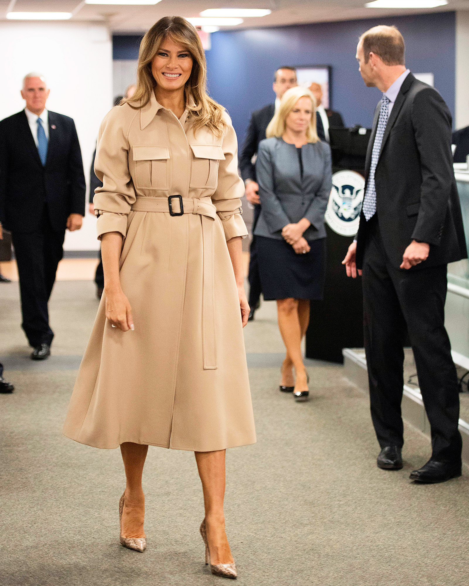 Melania Trump Emerges for First Time in 27 Days: Pics - Hot World Report