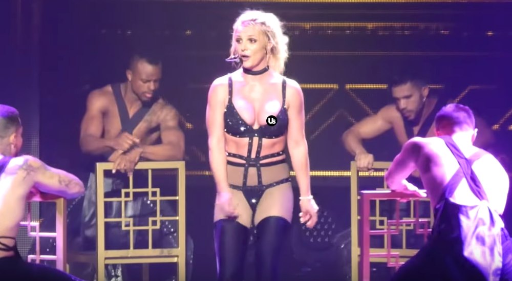 Daily Star on X: Britney Spears' boob pops out on stage in epic live  wardrobe malfunction   / X