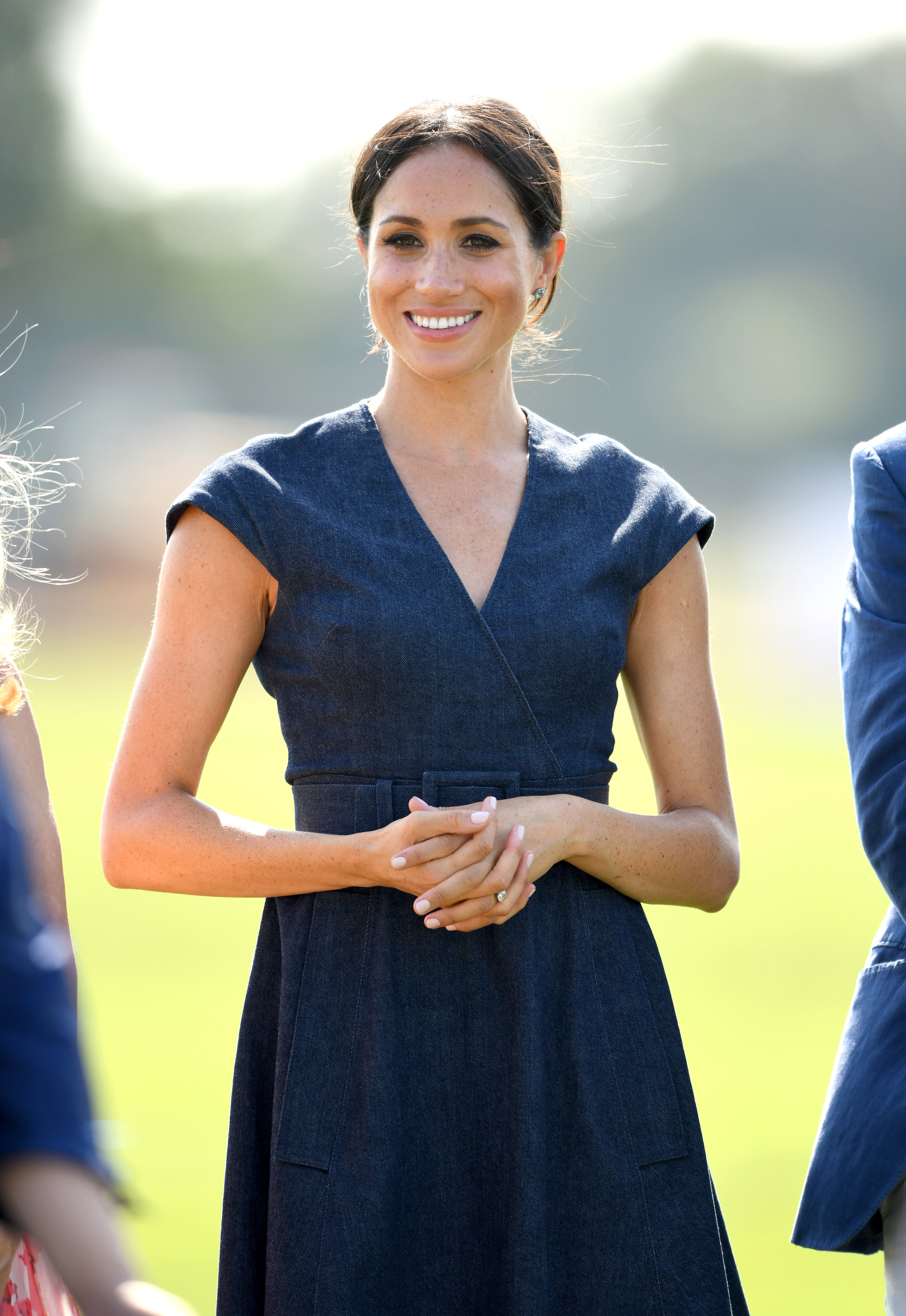 Meghan Markle Wore a Thing: Denim Carolina Herrera Shirt Dress Edition -  Fashionista