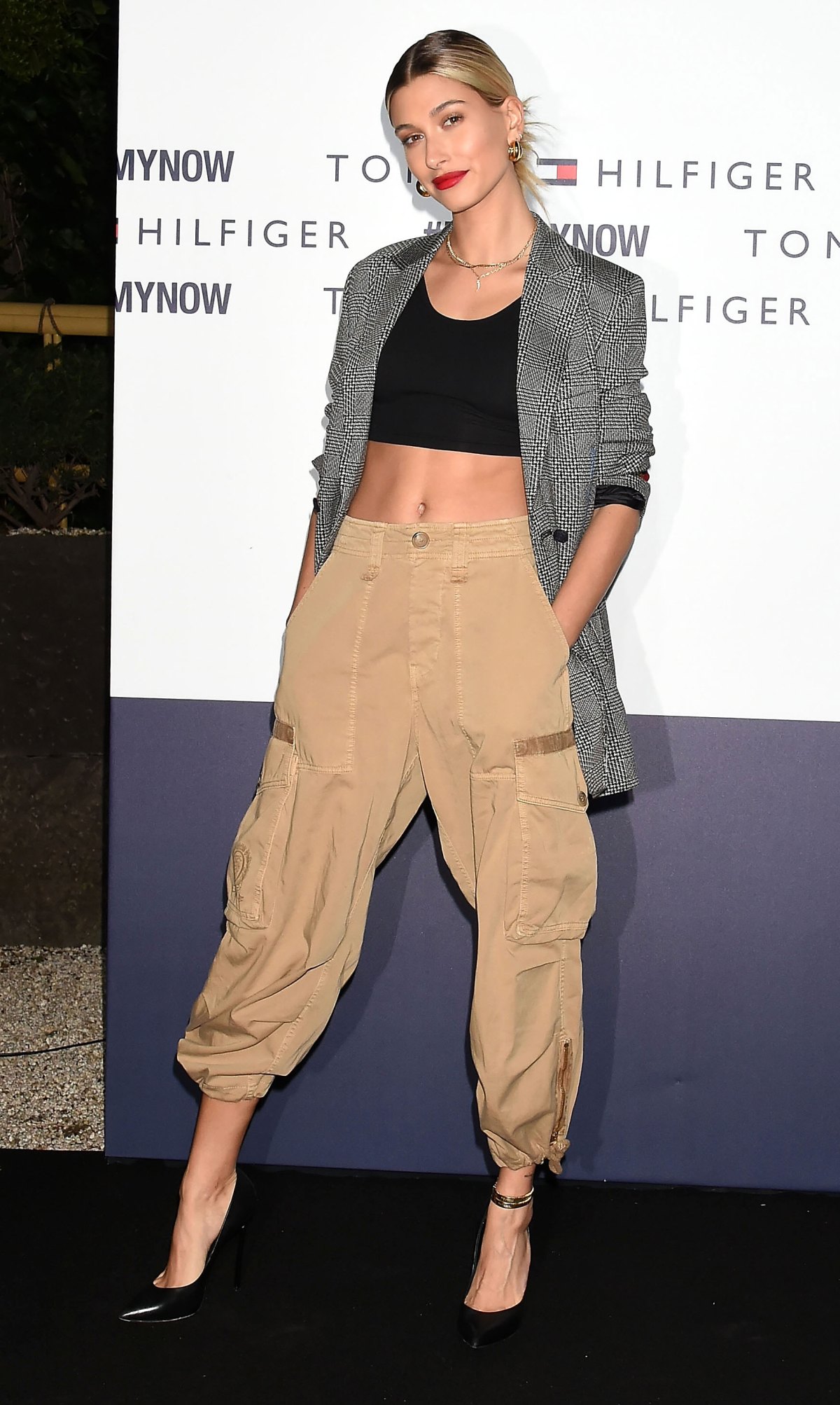 Hailey Baldwins Style Evolution Her Best Fashion Looks