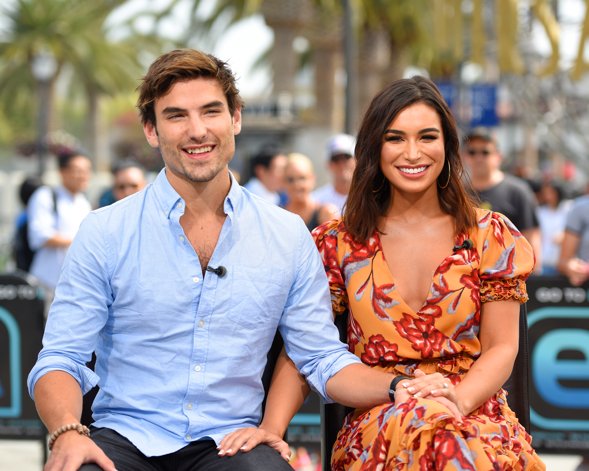 Ashley Iaconetti Jared Haibon Finally Meet Ashton Kutcher And Mila Kunis Pic