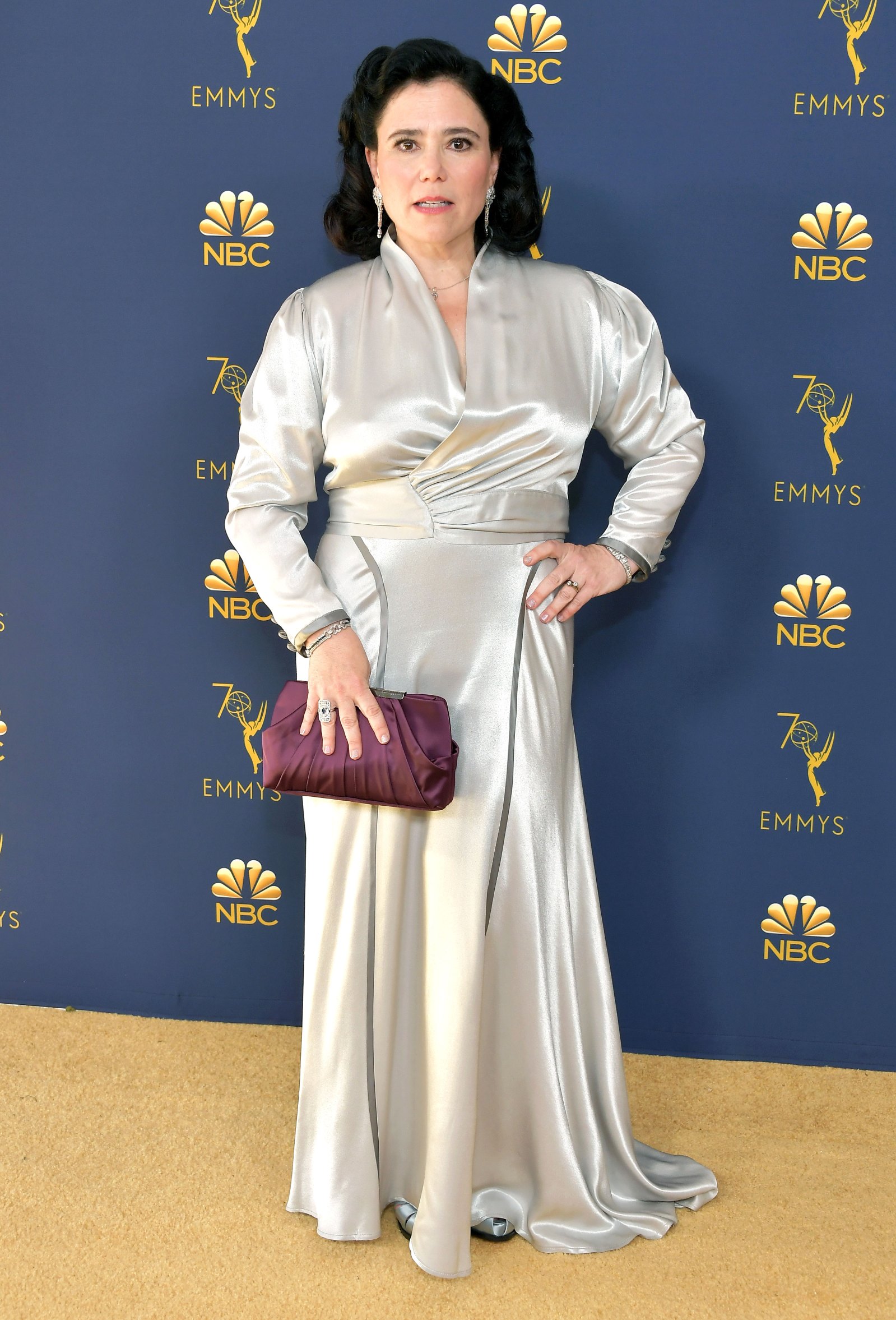 Alex Borstein ReWore Her Wedding Dress at 2018 Emmys Pics