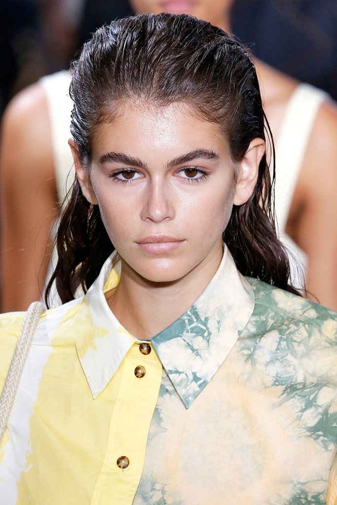 How to Get the Slicked-Back Hair at Proenza Schouler S-S19 NYFW