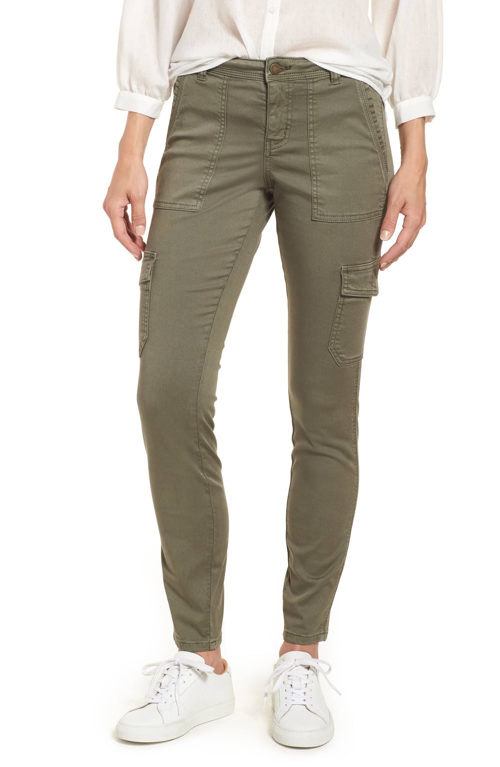 These Utility Pants Are Perfect for Throw and Go Looks