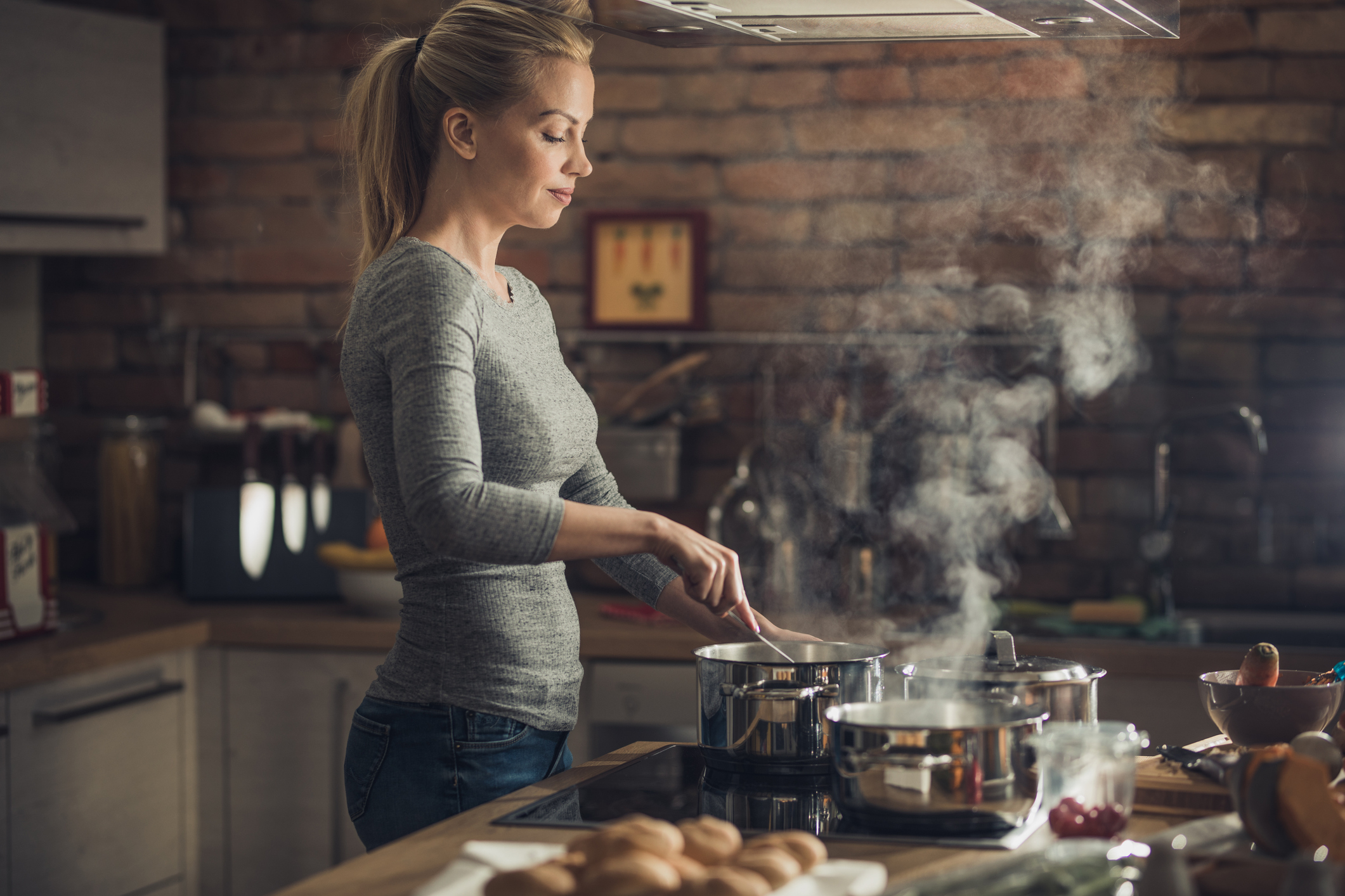 Anolon Advanced Nonstick 14 Covered Wok - Macy's