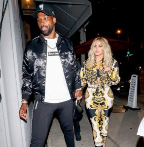 Khloe-Kardashian-is-back-in-cleveland-with-tristan-thompson "width =" 292 "height =" 300 "srcset =" https://www.usmagazine.com/wp-content/uploads/2018/10 /Khloe-Kardashian-is-back-in-cleveland-with-tristan-thompson.jpg 1751w, https://www.usmagazine.com/wp-content/uploads/2018/10/Khloe-Kardashian-is-back- in-cleveland-with-tristan-thompson.jpg? w = 292 & h = 300 292w, https://www.usmagazine.com/wp-content/uploads/2018/10/Khloe-Kardashian-is-back-in-cleveland -with-tristan-thompson.jpg? w = 584 & h = 600 584w, https://www.usmagazine.com/wp-content/uploads/2018/10/Khloe-Kardashian-is-back-in-cleveland-with- tristan-thompson.jpg? w = 146 & h = 150 146w "sizes =" (max-width: 680px) calc (100vw - 60px), 660px "/>
 
<figcaption class=