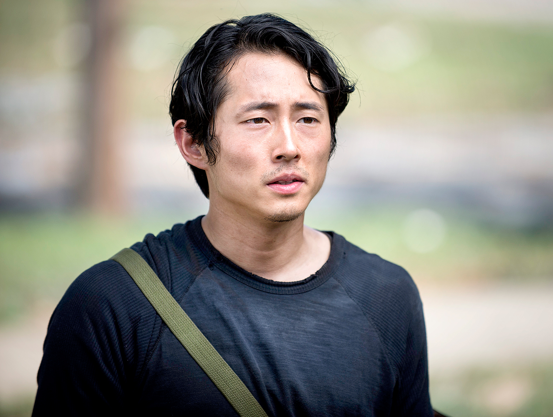 Гленн. Glenn Rhee. Гленн Ри актер. Стивен ён.