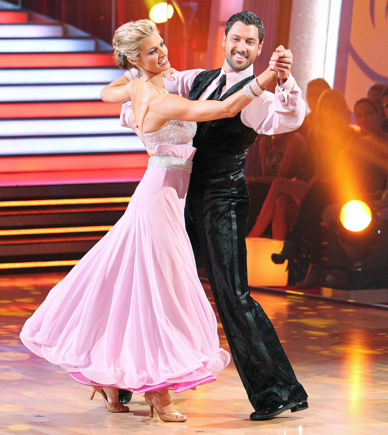 Os romances mais quentes de Dancing With the Stars ao longo dos anos