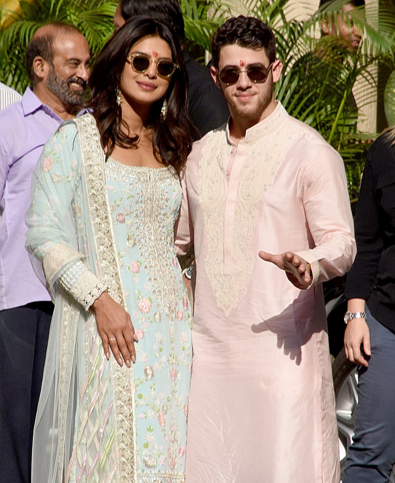 Nick Jonas dan Priyanka Chopra 