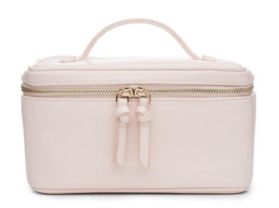 Travel in First Class With Accessories on Sale at Hudson+Bleecker | Us ...
