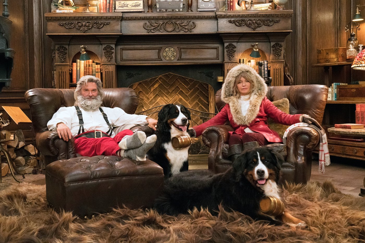 Goldie Hawn and Kurt Russell Dress as Sexy Mr. and Mrs. Claus ‘Never