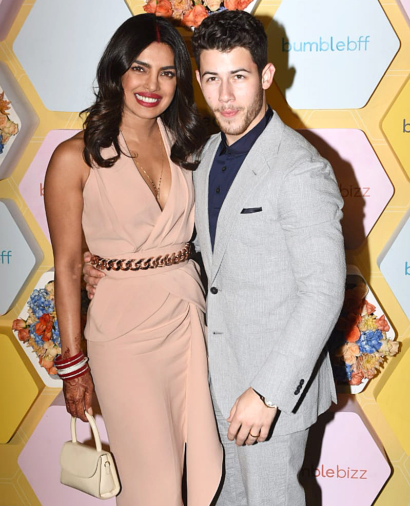 Priyanka Chopra Nick Jonas Make First Appearance As Newlyweds 2752