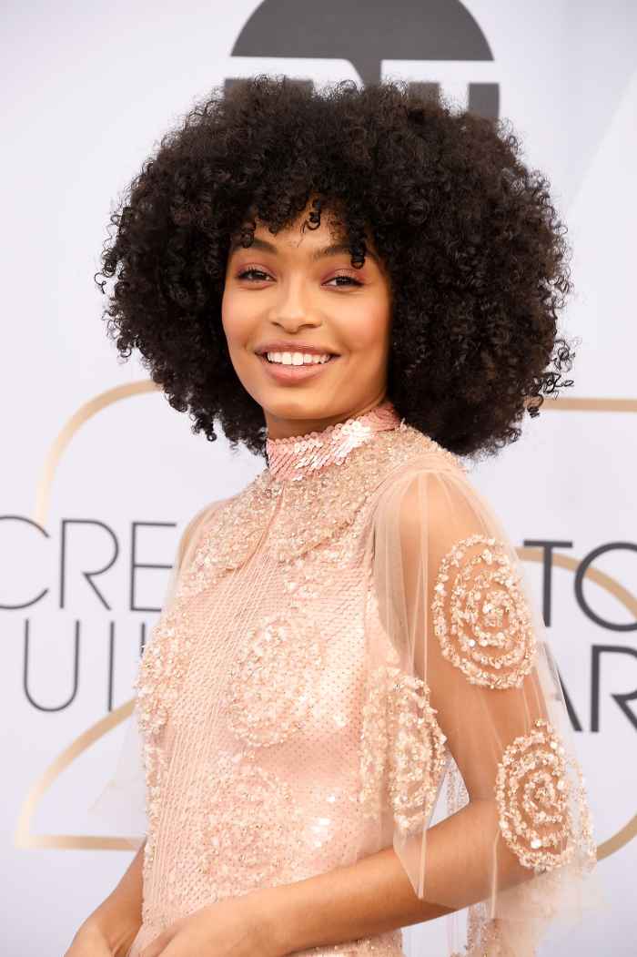 Sag Awards 2019 Beauty Yara Shahidis Glowing Skin Makeup Us Weekly 2547