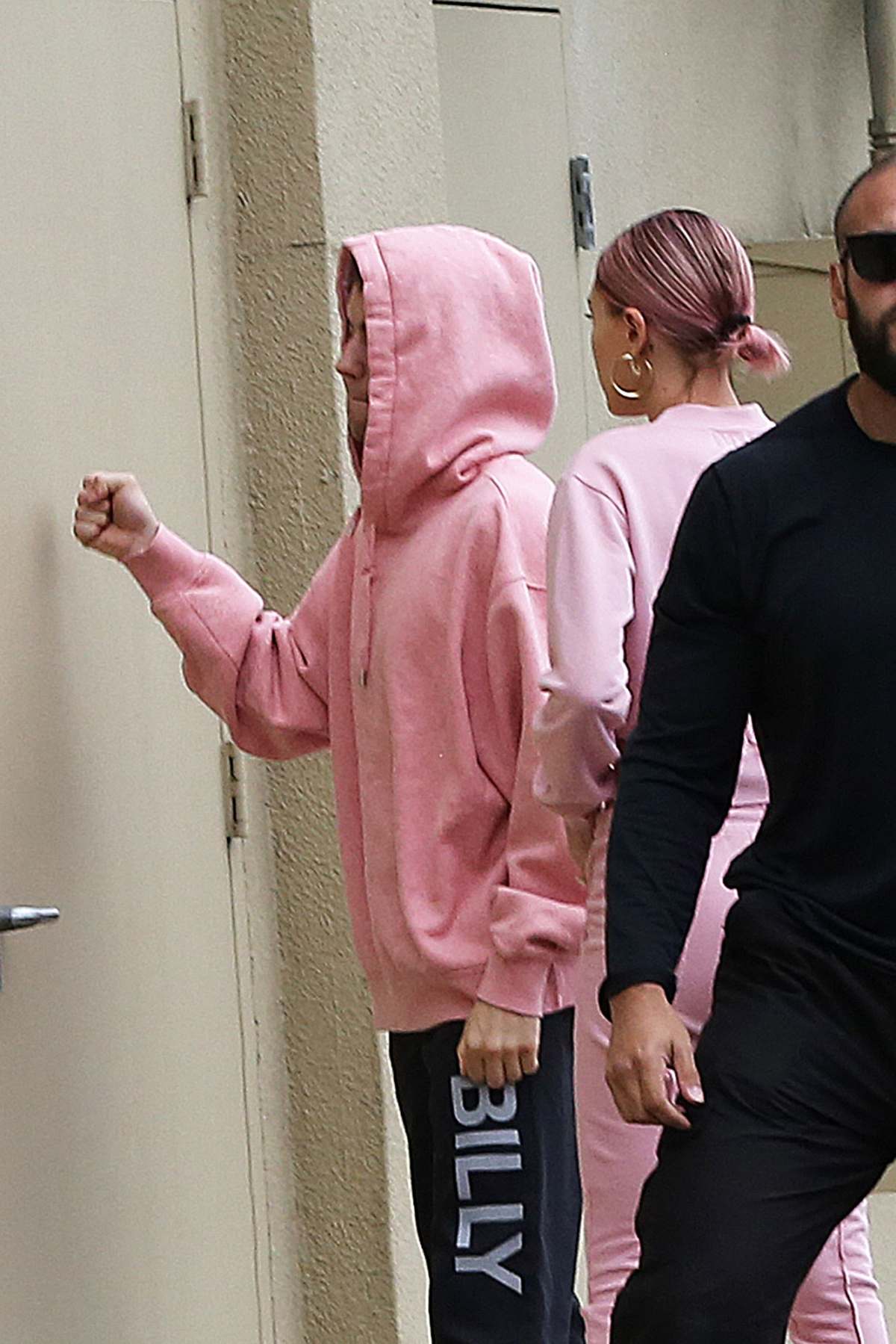 Hailey Baldwin Floral Pajamas With Justin Bieber in Miami