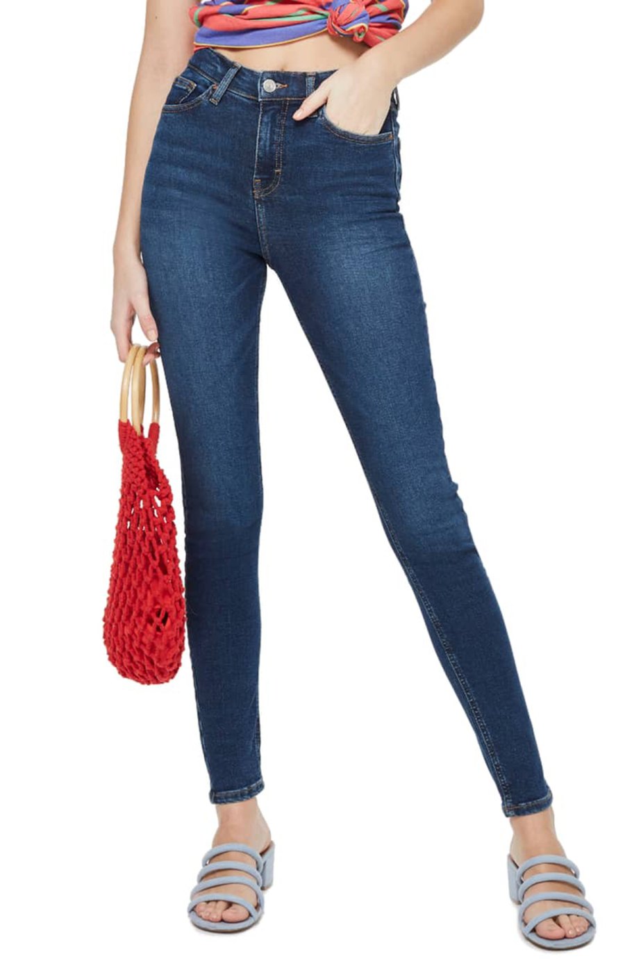 These Ultra-Slimming Skinny Jeans With Near-Perfect Reviews Are Under ...