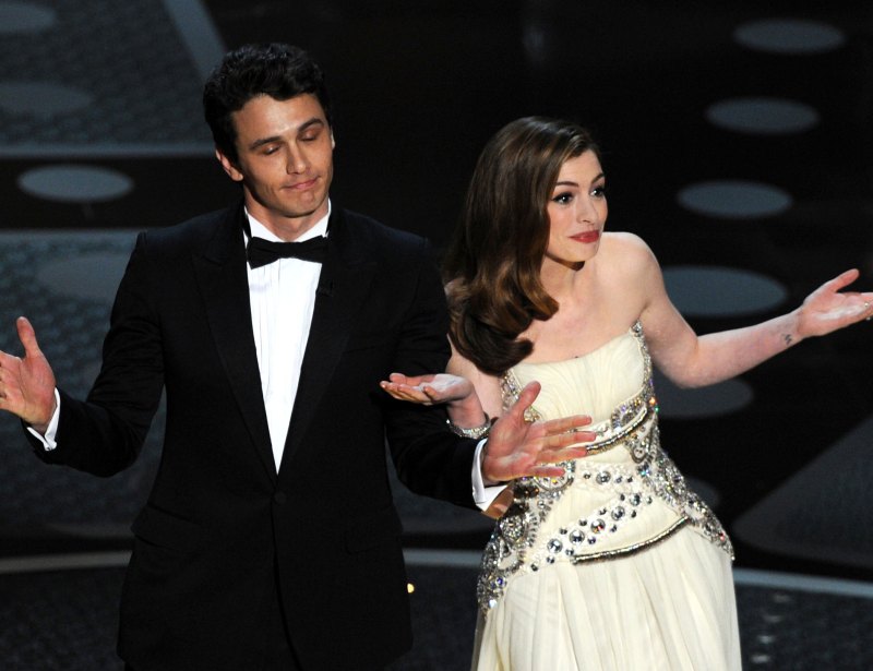 Anne Hathaway Jokes About Hosting Oscars With James Franco