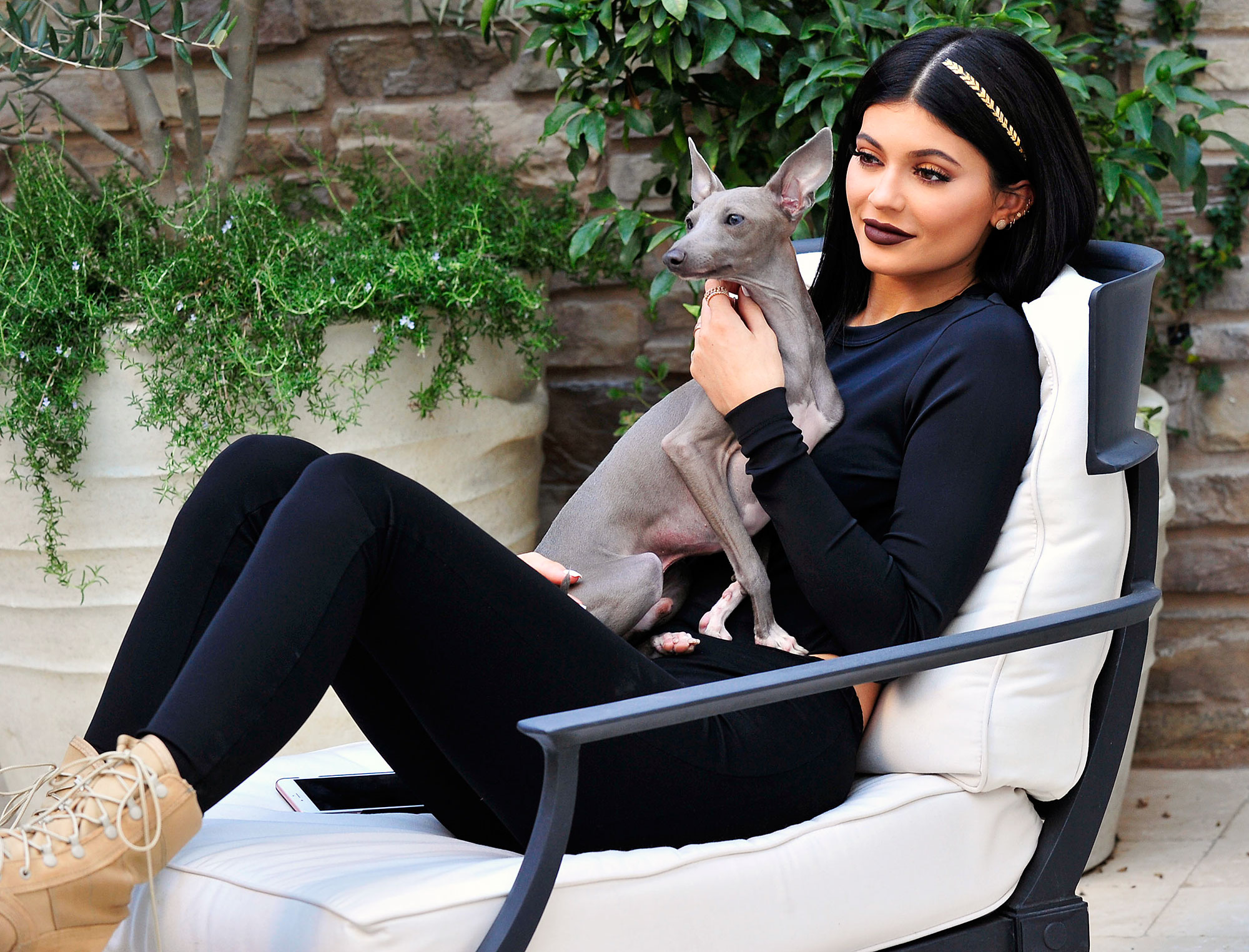 Kylie Jenner Reveals What Happened Dog Norman ?quality=86&strip=all