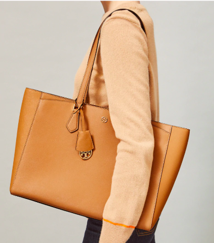 TORY BURCH: Perry bag in grained leather - Beige | TORY BURCH handbag 81928  online at GIGLIO.COM