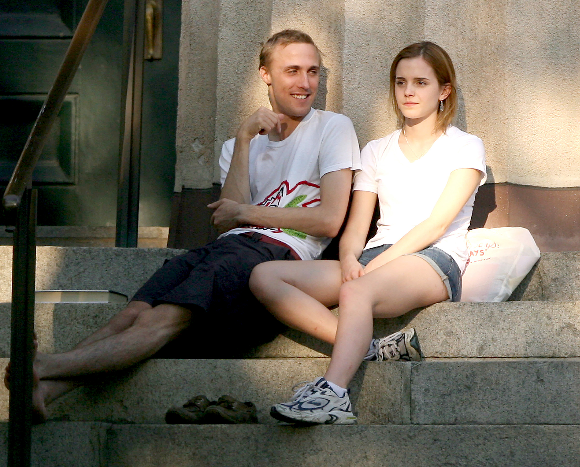 2000px x 1610px - Emma Watson's Dating History: Prince Harry, Chord Overstreet, More