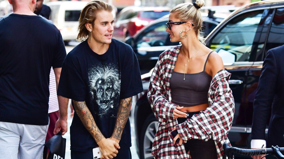 Hailey Baldwin And Justin Bieber Share Unite Shampoo