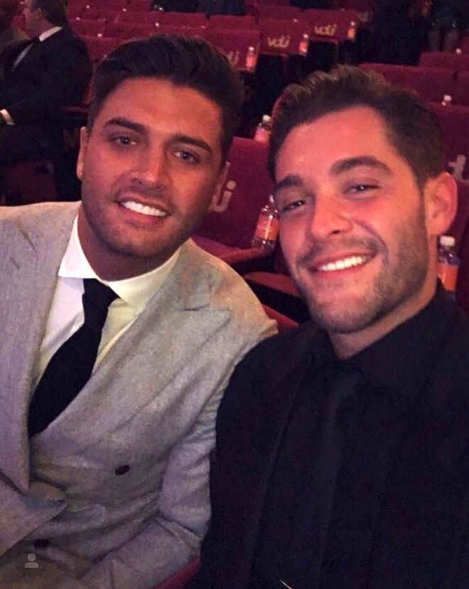 Love Island Stars Mourn Mike Thalassitis After Shocking Death Me And My Lifestyle Blog