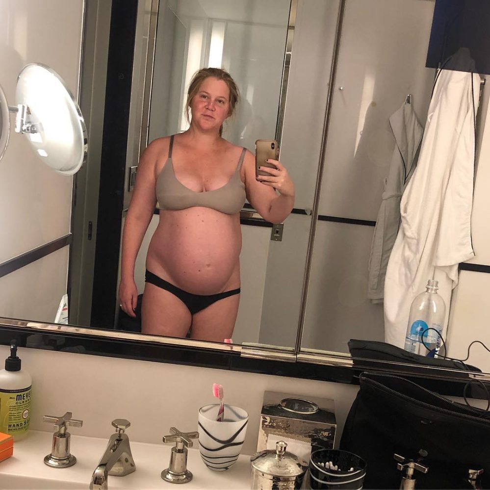 999px x 999px - Amy Schumer Feels 'Strong' As She Shows Off Bare Baby Bump