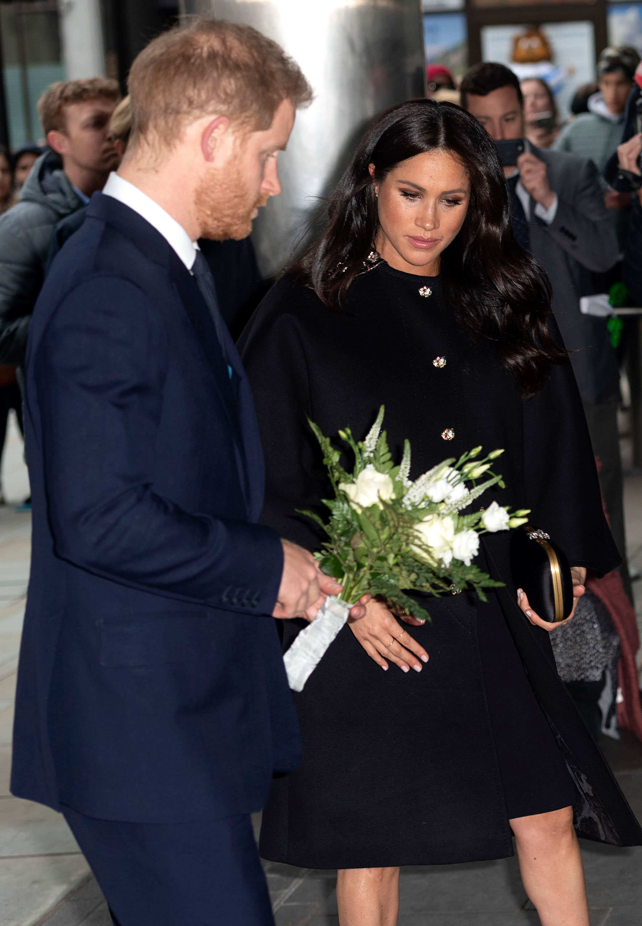 Prince Harry, Pregnant Meghan Markle Visit New Zealand House: Pics | Us ...