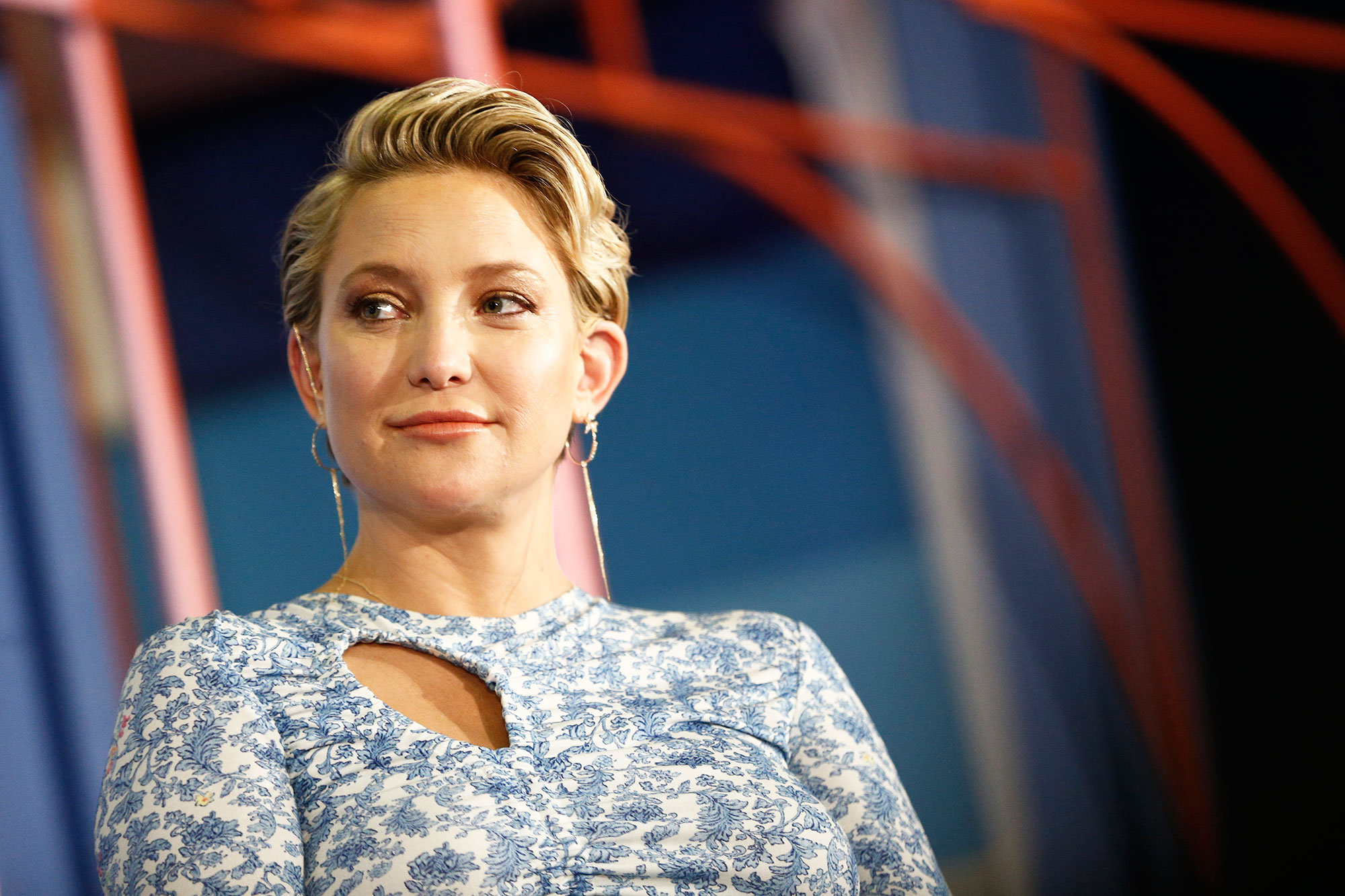 Kate Hudson's Hair Evolution From Shaved Head to Pixie: Pics