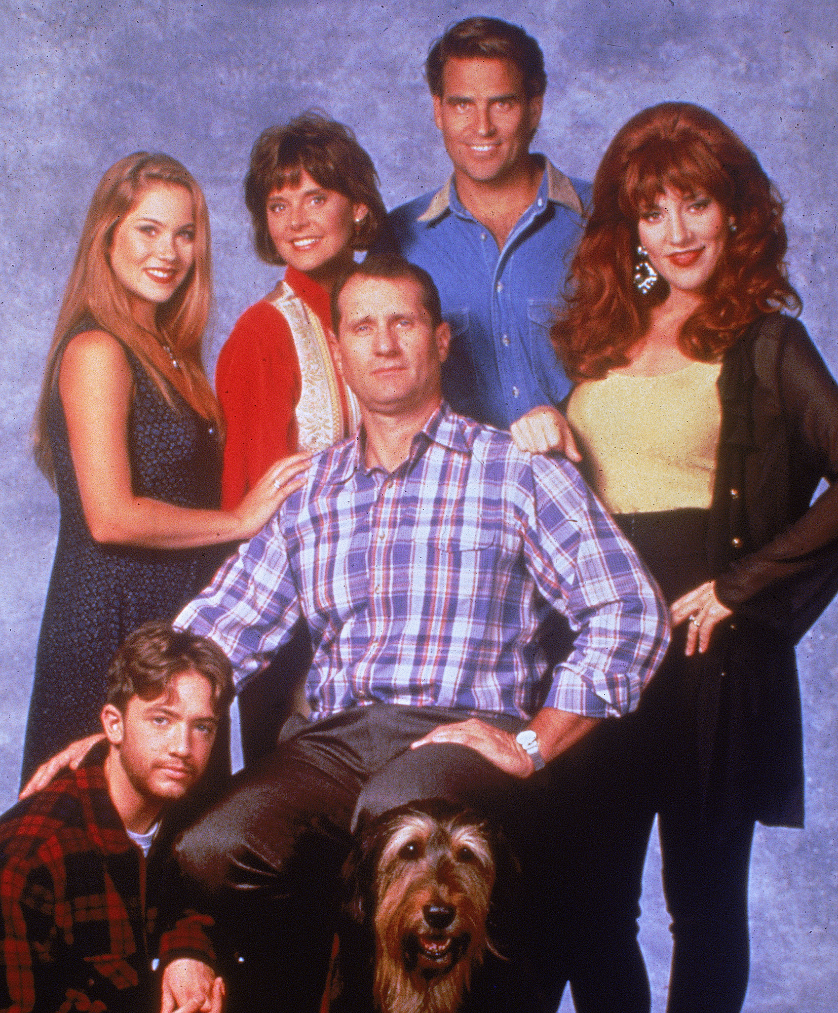 Married with children. Эл банди женаты с детьми. Married with children 1987. Старые сериалы. Старые сериалы знаменитые.