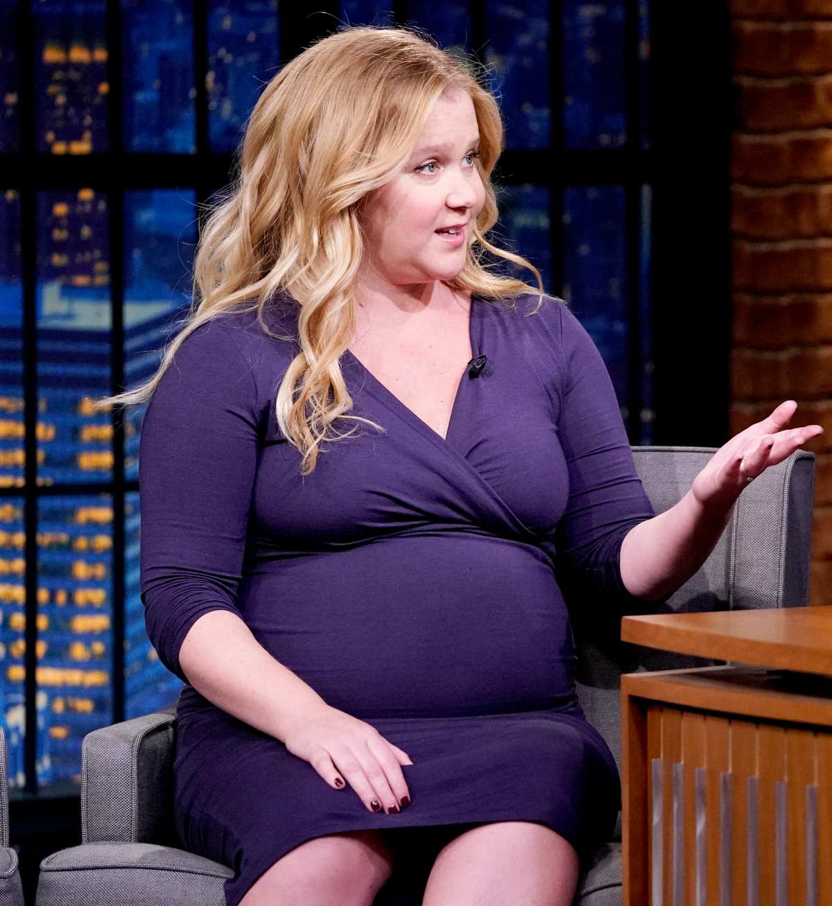 Amy Schumer Bashes Birth Rumors Im ‘pregnant And Puking Us Weekly 