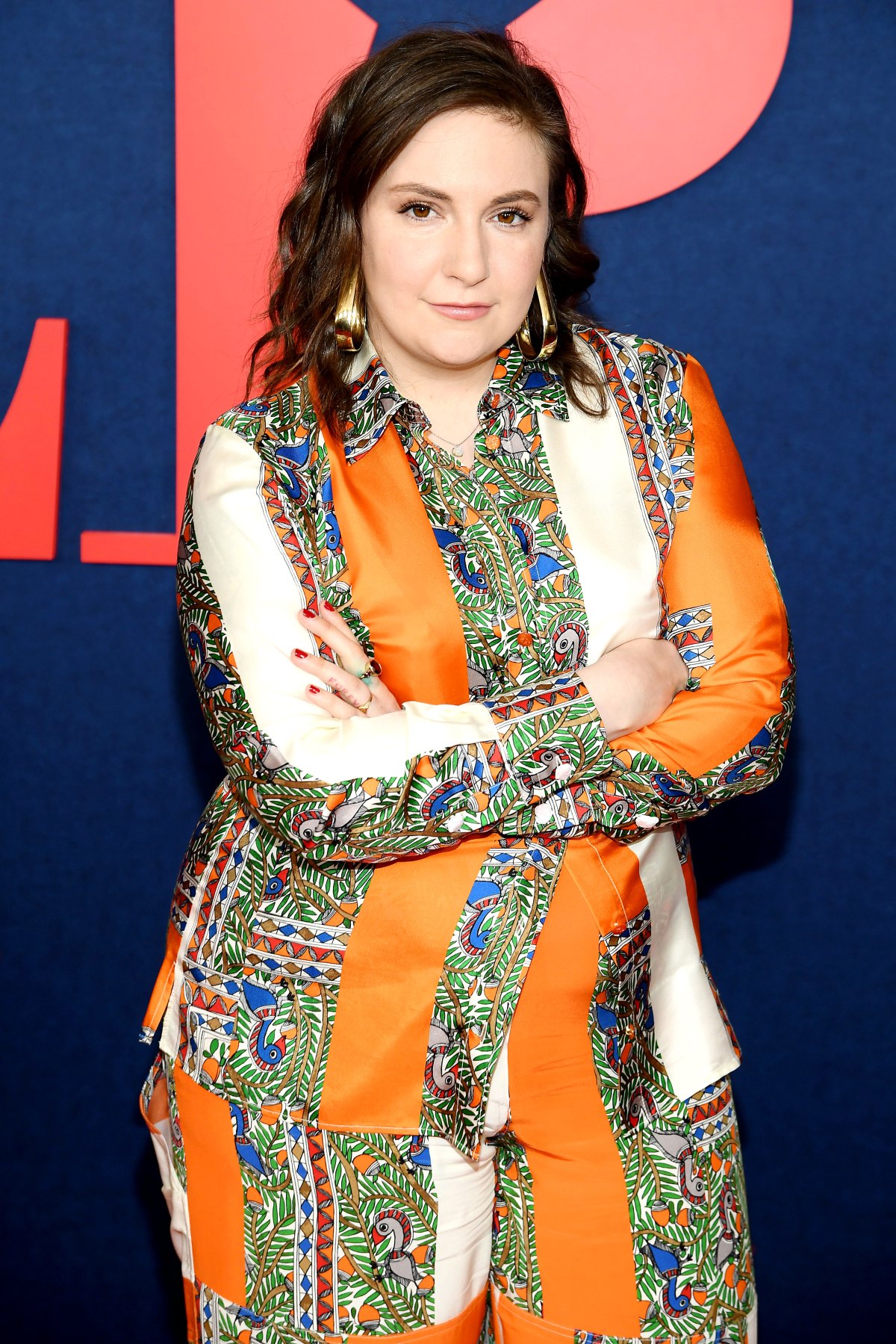 Lena Dunham Gets ‘sick Neck Tattoo As A Nod To Endometriosis 