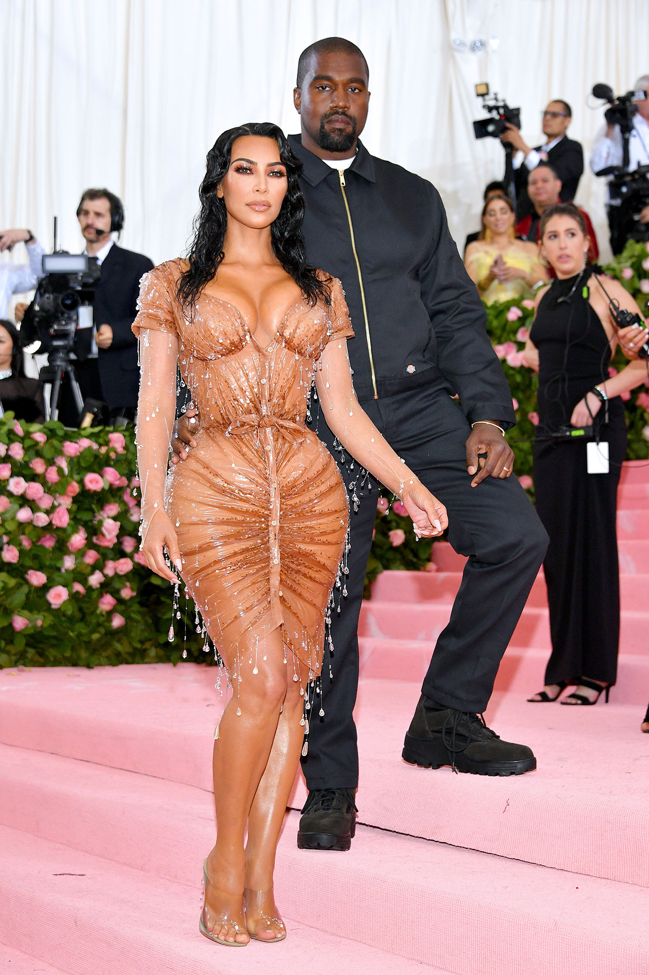 Met Gala 2019 Kim Kardashian Looks Super Sexy With Kanye West Us Weekly