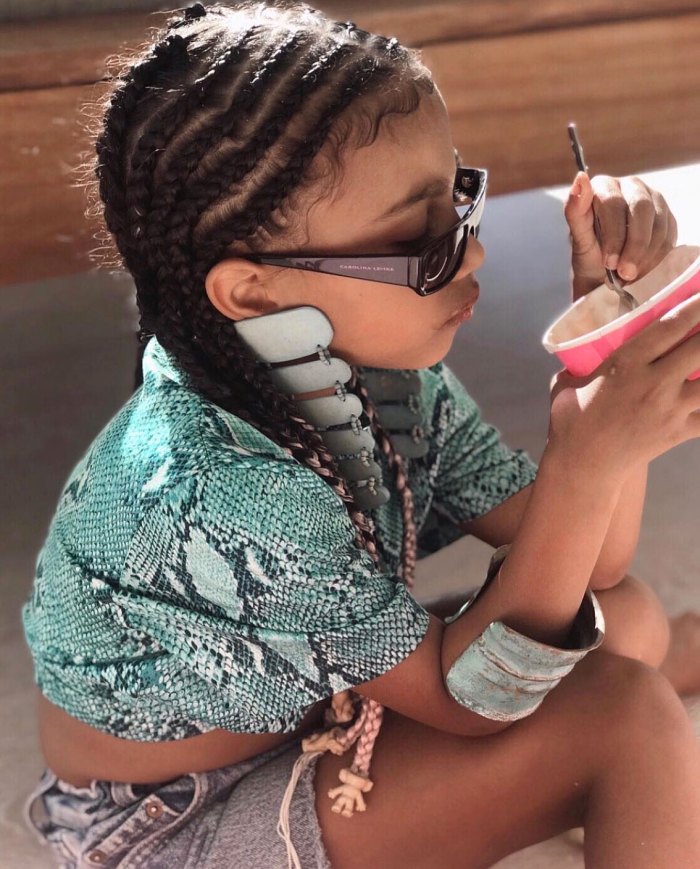 North West's Cutest Style, Fashion, Hair Looks Pics