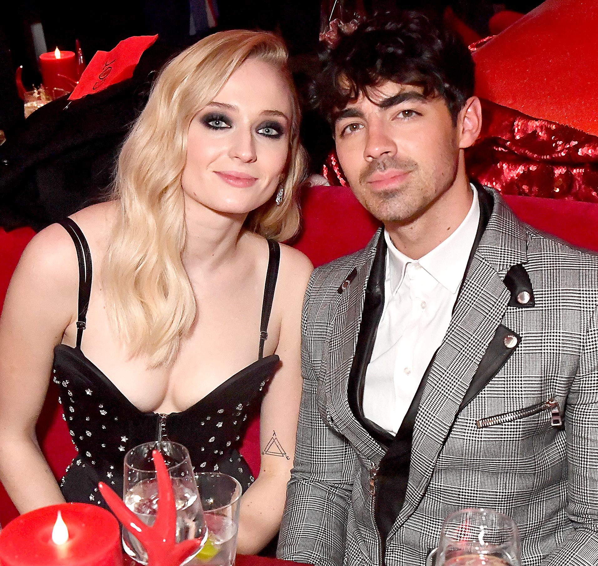 Joe Jonas and Sophie Turner Are Planning a Romantic Winter Wedding