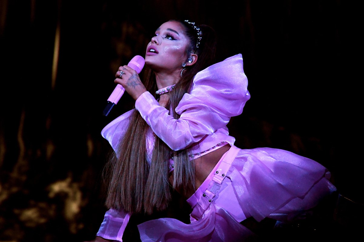 Ariana Grande, EMBARGOED FOR WEB AND APPS IN FRANCE UNTIL N…