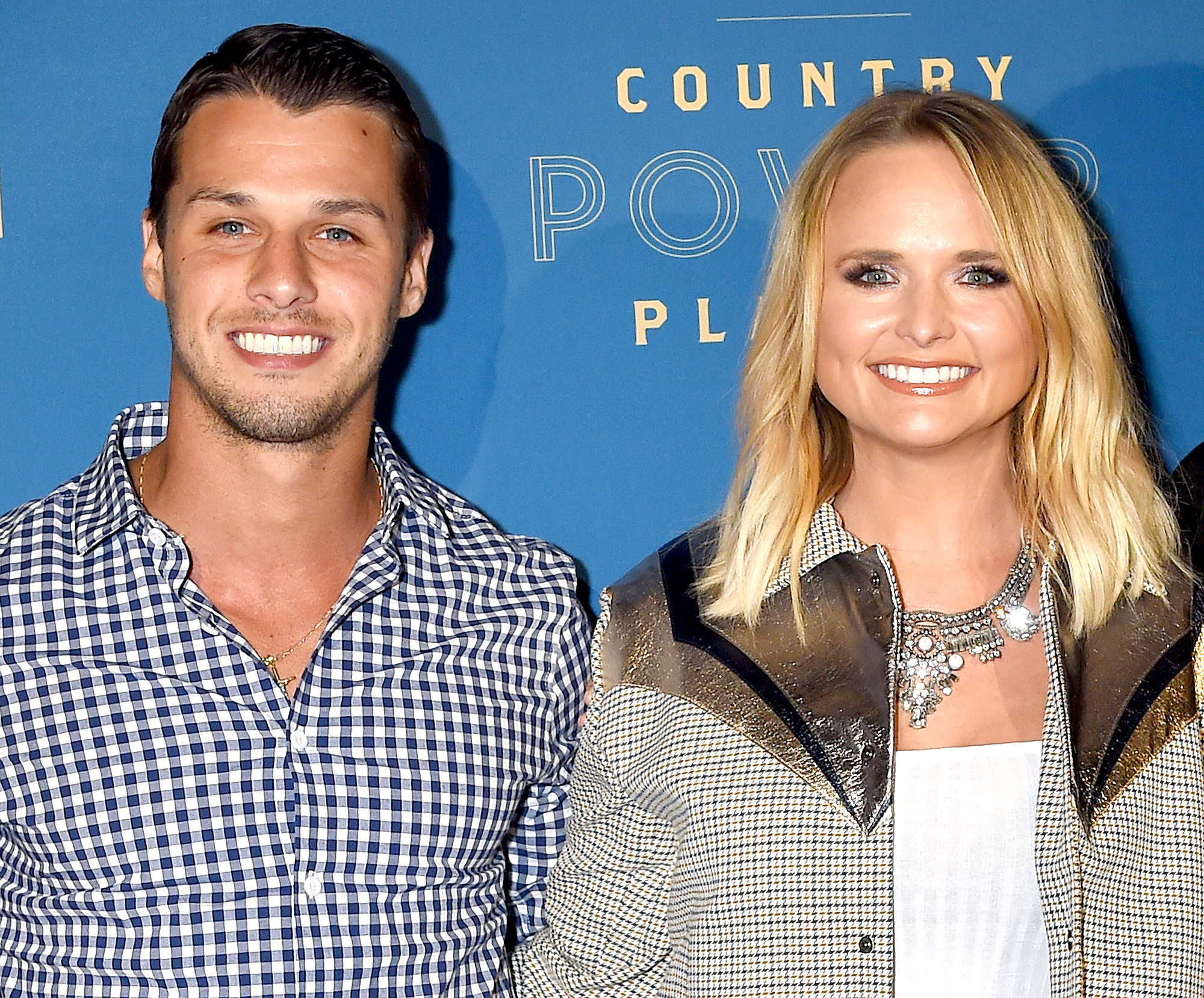 Cronograma de relacionamento de Miranda Lambert e Brendan McLoughlin