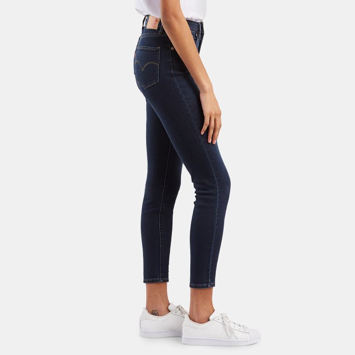 Shoppers Say These Top-Rated Levi’s Are the ‘Holy Grail of Jeans’ | Us ...
