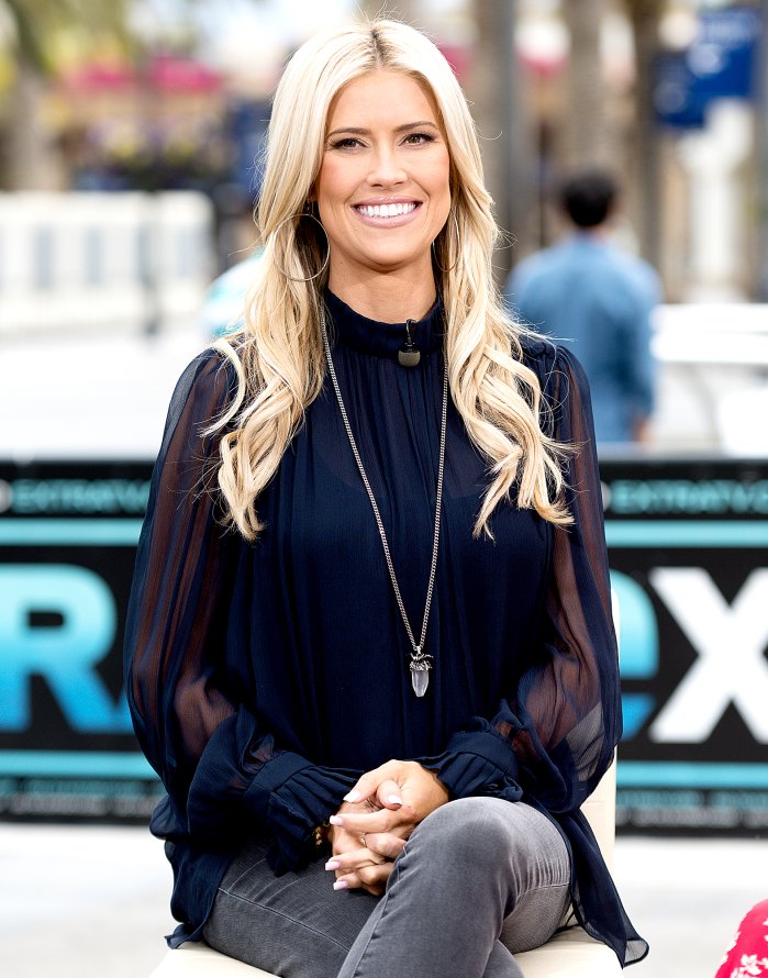 Christina Anstead How Much Weight She S Gained During Pregnancy