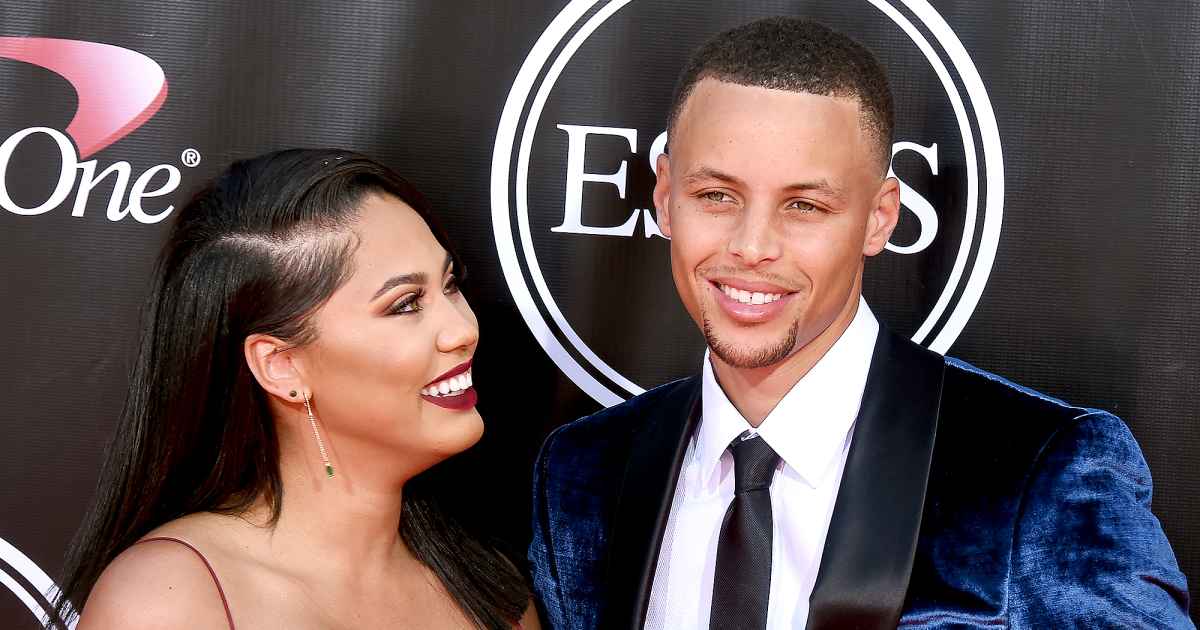 Steph And Ayesha Curry Were The Cutest Couple At Super Bowl 50