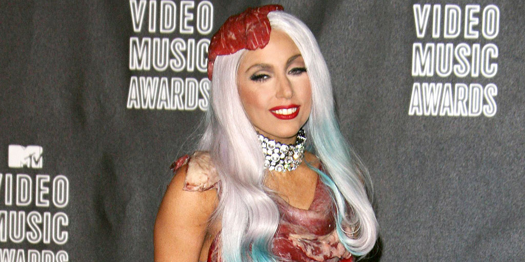 Beauty Crazed in Canada: Lady Gaga's Got Meat on Her Back while Chantelle  Shows Less Skin.