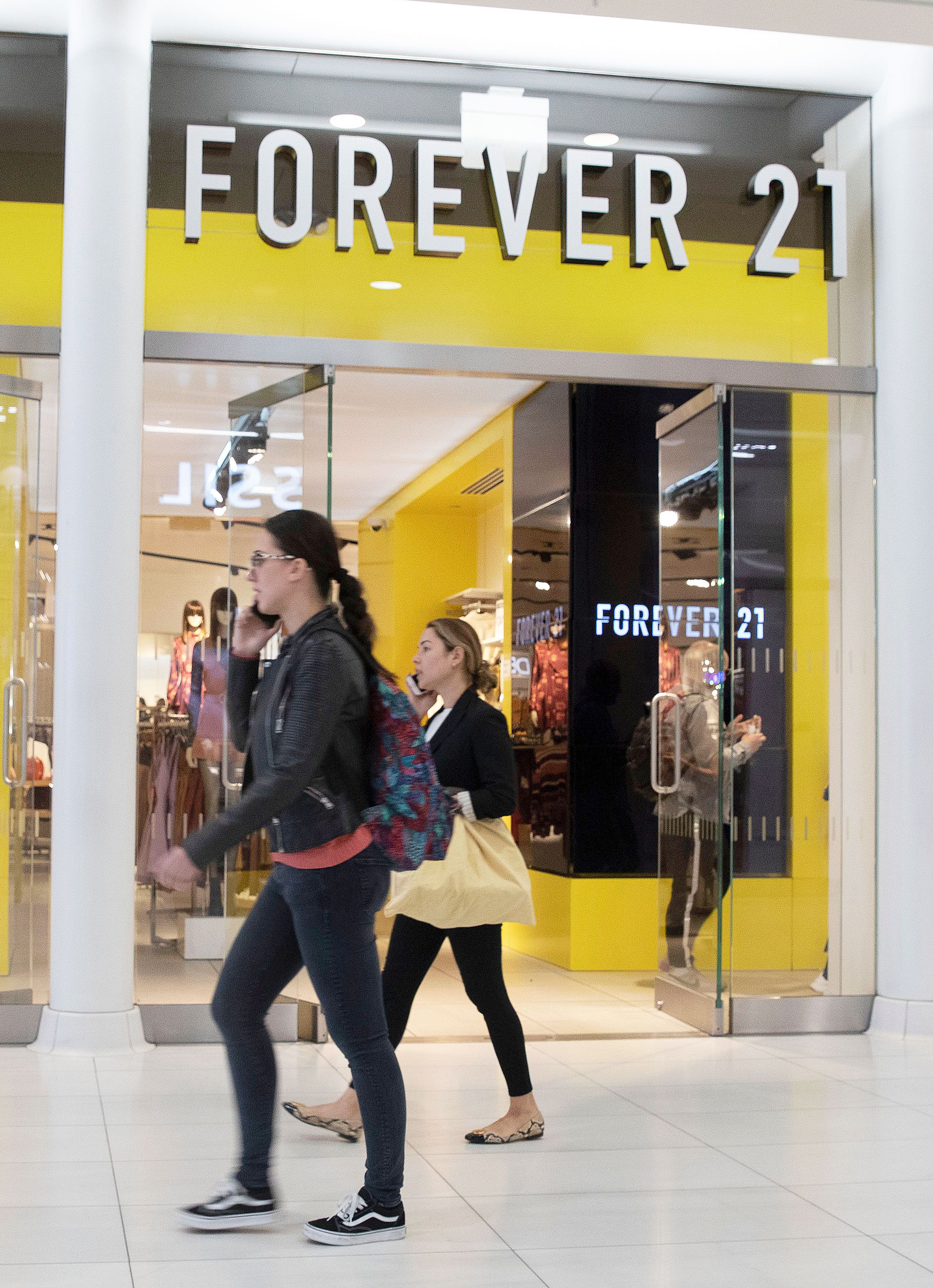 What's Left of Forever 21 in NYC After Filing for Bankruptcy