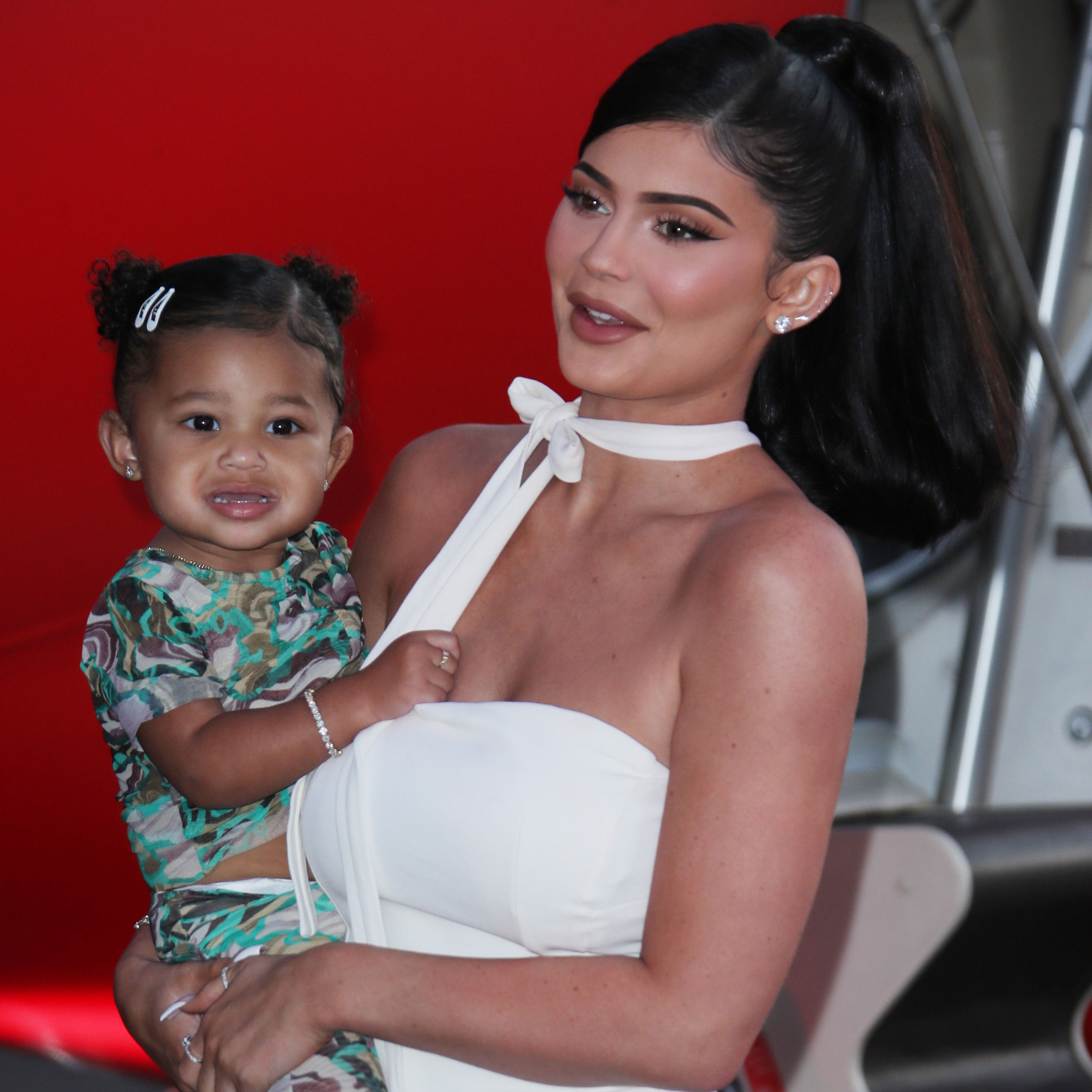 Kylie Jenner shares sweet pic of Stormi posing in front of her