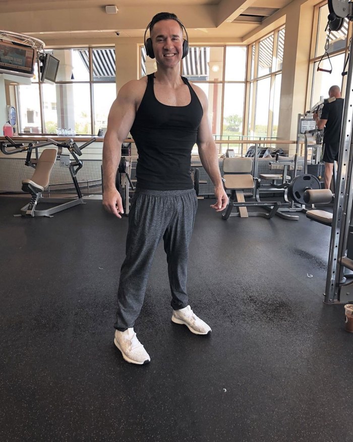 Mike ‘the Situation Sorrentino Flexes After Losing 36 Lbs In Prison