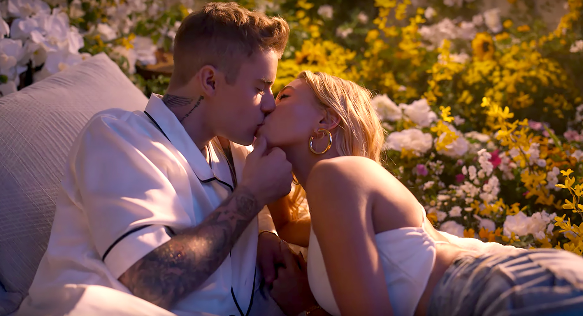 Justin Bieber And Hailey Baldwin Costar In 10000 Hours