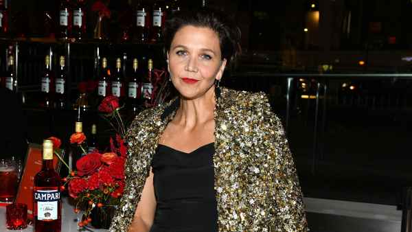 Maggie Gyllenhaal Loves The Louis Vuitton Cruise Collection: Photo 2349811, Maggie Gyllenhaal Photos