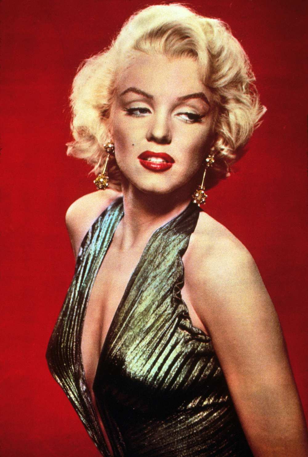 The FBI coverup of Marilyn Monroe's death and affairs with both
