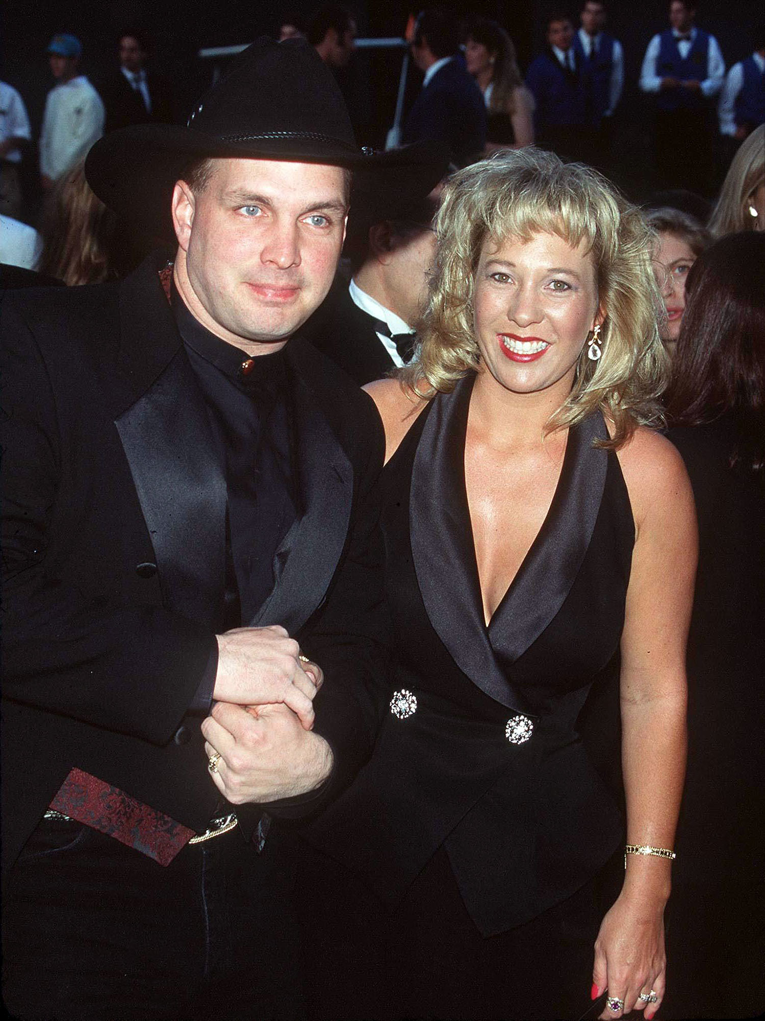 Garth Brooks Was Surprised by Phenomenal Ex-Wifes Commentary in New ... image