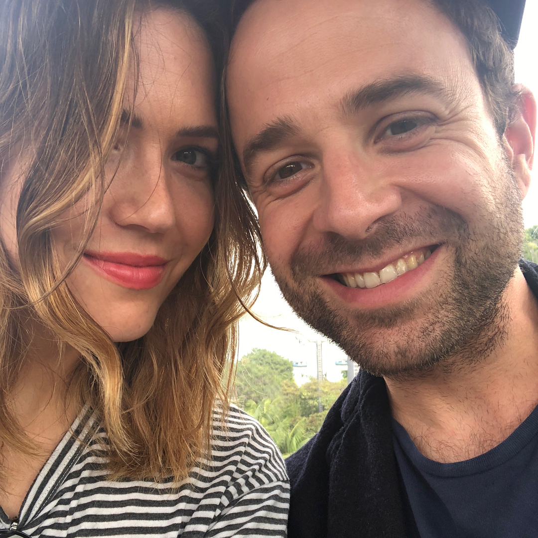 Cronograma de relacionamento de Mandy Moore e Taylor Goldsmith