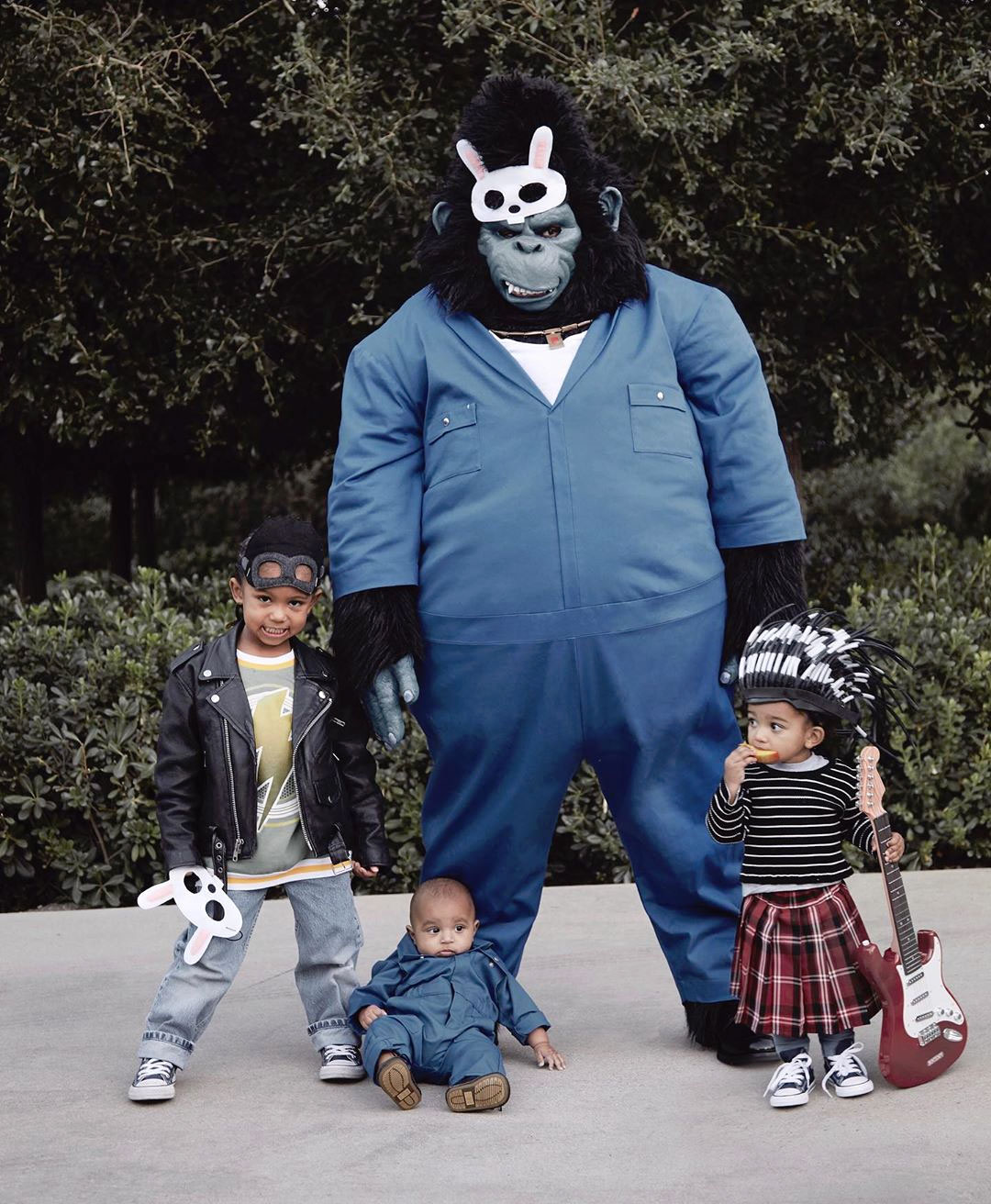 True Thompson, Stormi Webster: Kardashian Halloween Costumes